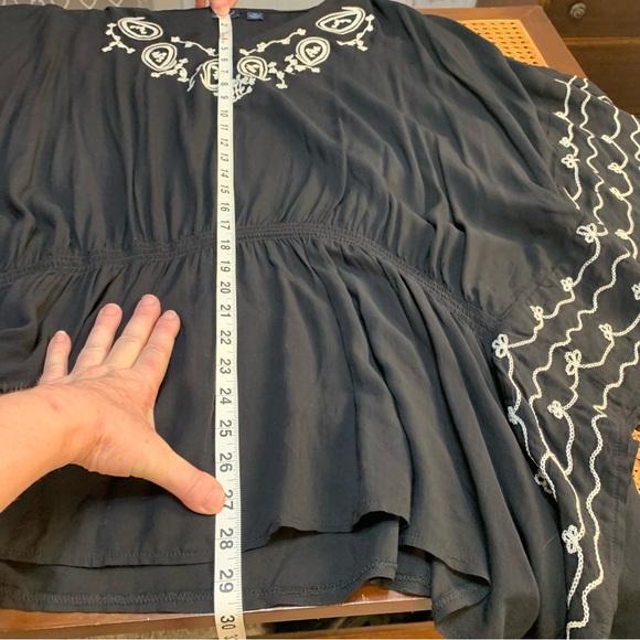 Westbound black with white embroidered design and butterfly wings arms. Size 3X - Picture 9 of 11